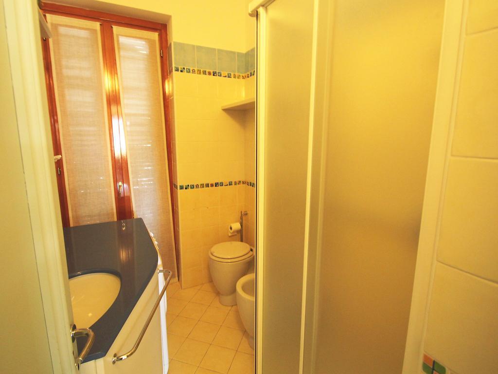 Apartment Hermitage-5 By Interhome Porto Valtravaglia Room photo